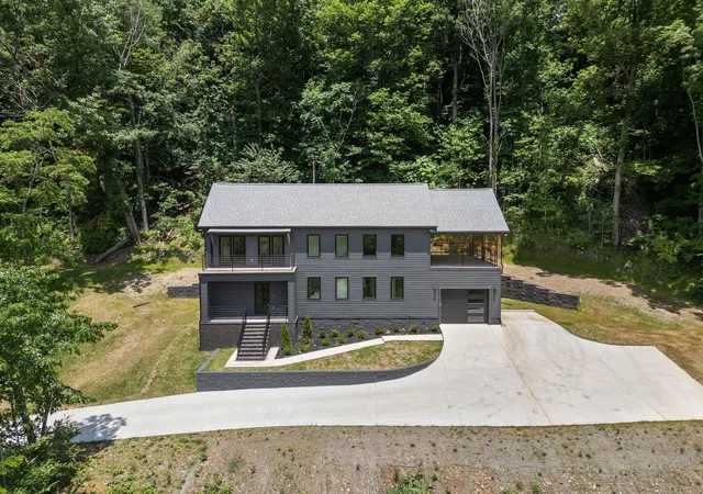 3rd image of 921 Blackberry Ridge, Smithville, TN 37166 | MLS# 2963259