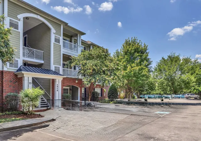 2nd image of 4848 Bevendean Dr, Nashville, TN 37211