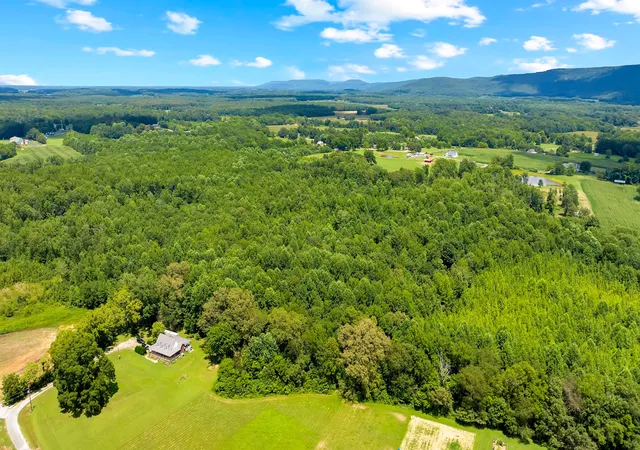 3rd image of 411 Bryan Rd, Hillsboro, TN 37342 | MLS# 2964448
