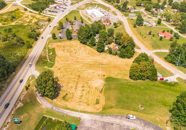 Photo 3 of Land for sale at 5270 New Hwy 31E, Westmoreland, TN 37186 | MLS# 2963856 | Listing updated on 2026-02-23