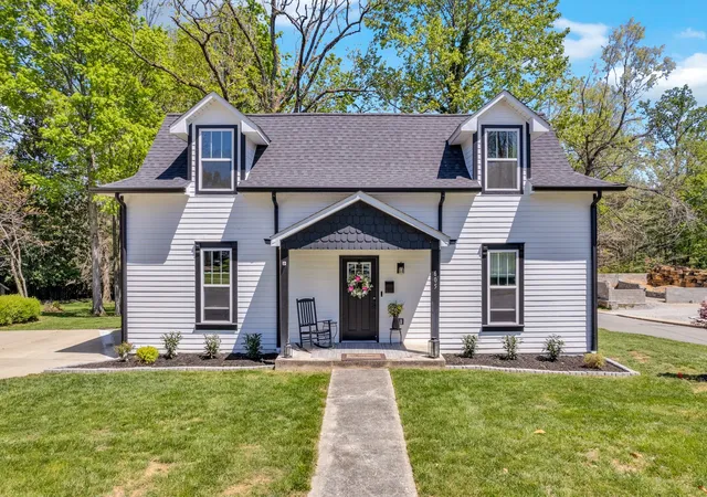 1st image of 605 Dixie Ave N, Cookeville, TN 38501 | MLS# 2964179
