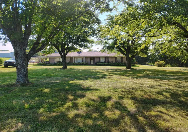 1st image of 2134 Oakdale Rd, Westmoreland, TN 37186 | MLS# 2967886
