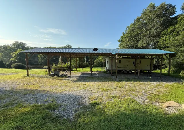 1st image of 169 N Chisholm Creek Rd, Lawrenceburg, TN 38464 | MLS# 2967708