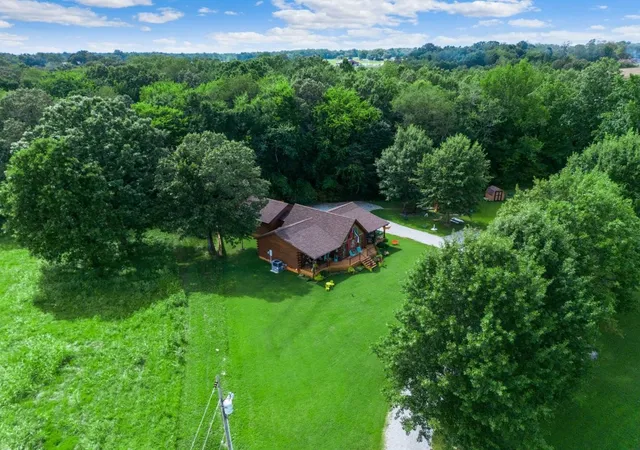 Photo 32 of Single family home for sale at 601 Castle St, Mcminnville, TN 37110 | MLS# 2968481 | Listing updated on 2025-08-12