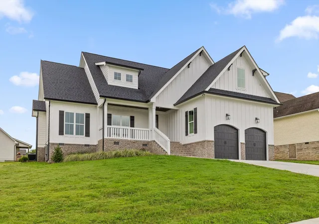 2nd image of 162 Bending Oak Dr, Chickamauga, GA 30707 | MLS# 3508196