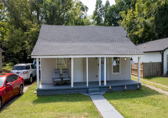 3rd image of 530 E State St, Murfreesboro, TN 37130 | MLS# 3000330