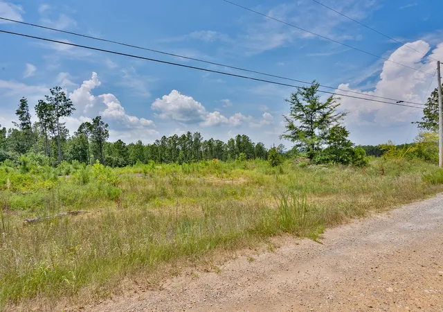 Photo 2 of Land for sale at 0 Twin Feathers Rd, Dover, TN 37058 | MLS# 2969748 | Listing updated on 2026-08-03