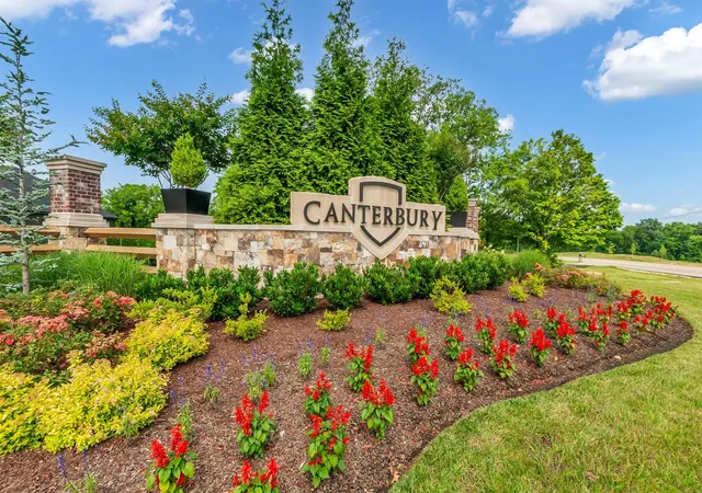 Photo 2 of Townhouse for sale at 2564 Wellesley Square Dr, Thompsons Station, TN 37179 | MLS# 2975219 | Listing updated on 2025-10-02