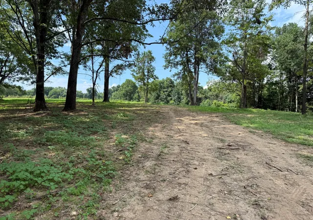 Photo 3 of Land for sale at 12A Bunker Hill Road, Pulaski, TN 38478 | MLS# 2969978 | Listing updated on 2026-10-04