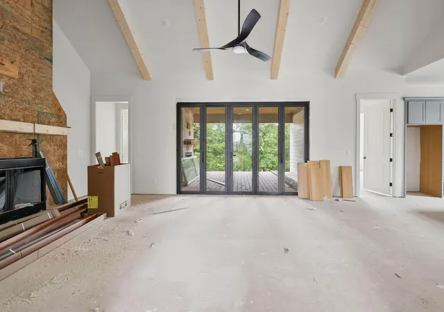 Photo 3 of Single family home for sale at 8063 Sir Oliphant Way, Ooltewah, TN 37363 | MLS# 2970291 | Listing updated on 2026-09-25