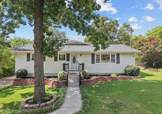 1st image of 420 Marlow Dr, Chattanooga, TN 37415 | MLS# 3003764