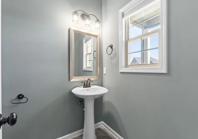 4th image of 517 Low Country Ct, Clarksville, TN 37042 | MLS# 2971582