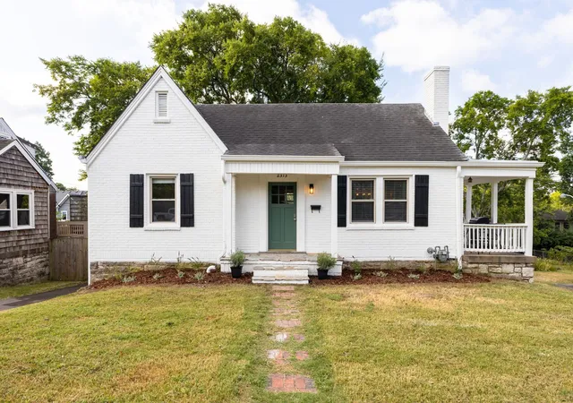 Homes for sale in Nashville, TN | 2313 Sunset Pl, Nashville, TN 37212 | MLS# 2971586