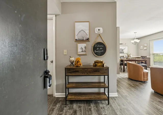 2nd image of 403 Summit Ridge Pl, Nashville, TN 37215 | MLS# 2973293