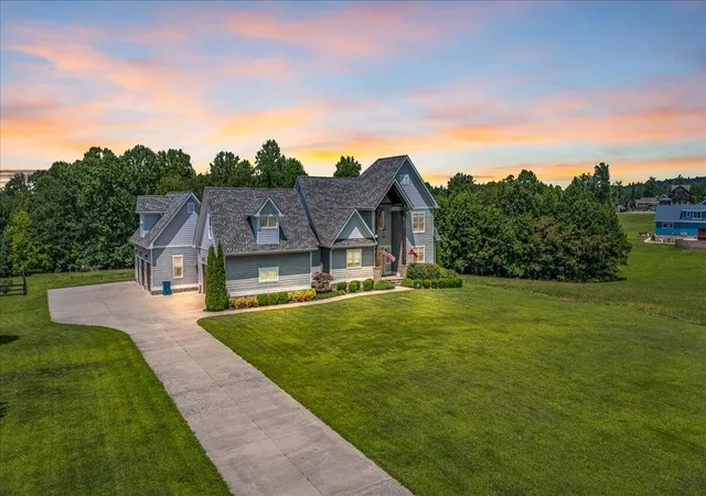 1st image of 1945 Jasper Highlands Boulevard, Jasper, TN 37347 | MLS# 2972111