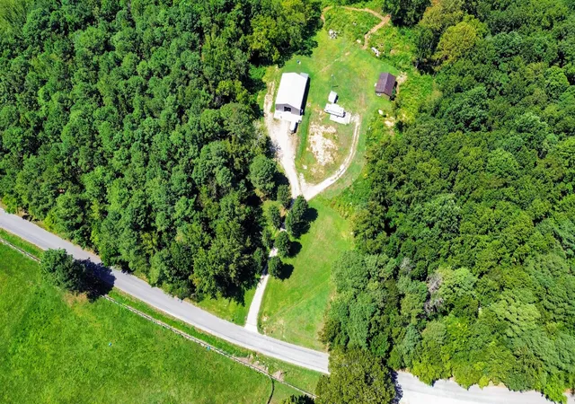 2nd image of 1240 Johnson Branch Rd, Pulaski, TN 38478 | MLS# 2972826
