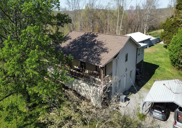Photo 2 of Single family home for sale at 219 John Fuson Rd, Smithville, TN 37166 | MLS# 2980337 | Listing updated on 2026-02-17