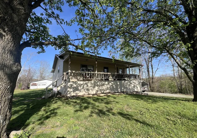 Photo 2 of Single family home for sale at 219 John Fuson Rd, Smithville, TN 37166 | MLS# 2980337 | Listing updated on 2026-02-17