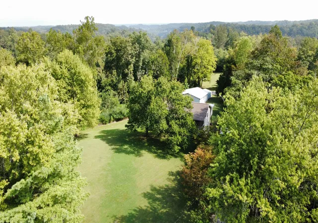 Photo 3 of Single family home for sale at 219 John Fuson Rd, Smithville, TN 37166 | MLS# 2980337 | Listing updated on 2026-02-17