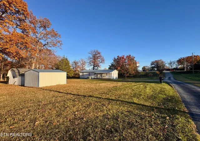 3rd image of 36593687 Peavine Rd, Crossville, TN 38571 | MLS# 2973252
