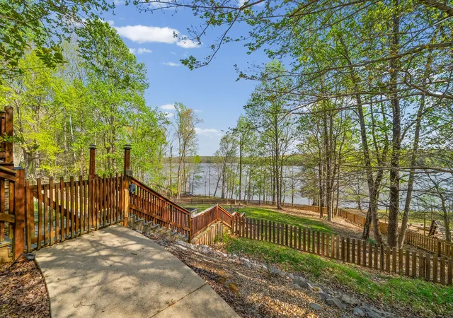 Homes for sale in Dover, TN | 143 Saline Trail, Dover, TN 37058 | MLS# 2975437
