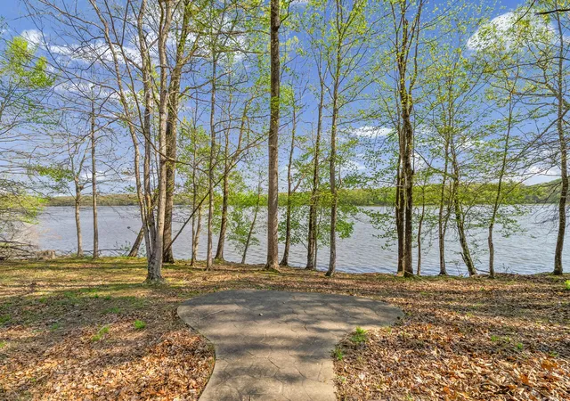 Homes for sale in Dover, TN | 143 Saline Trail, Dover, TN 37058 | MLS# 2975437