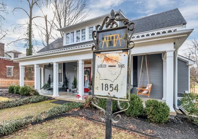 3rd image of 415 W 9Th St, Columbia, TN 38401 | MLS# 3038861