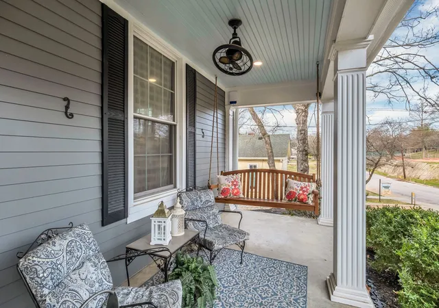 4th image of 415 W 9Th St, Columbia, TN 38401 | MLS# 3038861