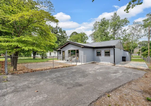 2nd image of 103 Deery Ln, Tullahoma, TN 37388 | MLS# 2974181