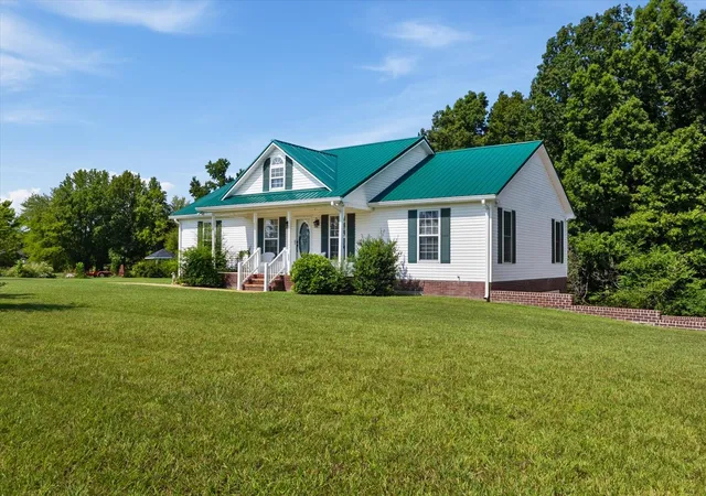 3rd image of 535 Darbytown Rd, Hohenwald, TN 38462 | MLS# 2974762