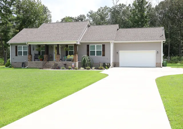 2nd image of 417 N Ballard Rd, Manchester, TN 37355 | MLS# 2974535