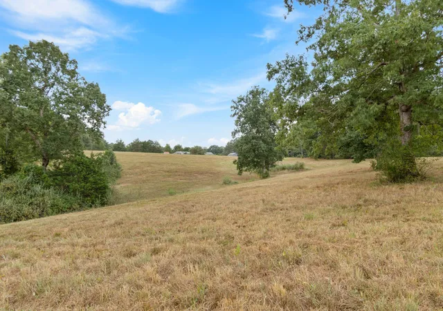 4th image of 2820 Skyview Dr, Centerville, TN 37033 | MLS# 2974621