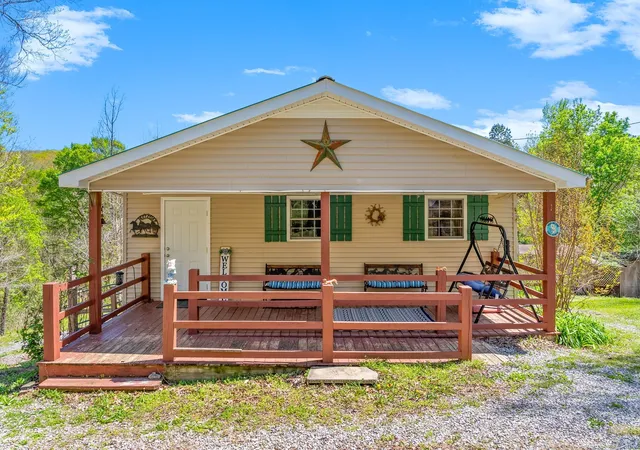 Photo 3 of Single family home for sale at 461 Leatherwood Lake Rd, Stewart, TN 37175 | MLS# 3000430 | Listing updated on 2025-09-22