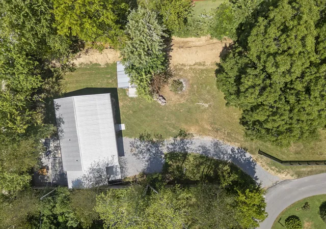 5th image of 146 Groves Ln, Franklin, KY 42134 | MLS# 2980412