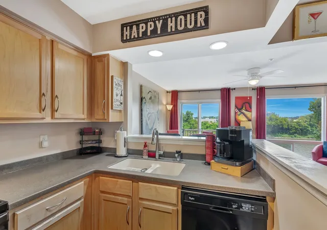4th image of 852 1St Ave N, Nashville, TN 37201 | MLS# 2975783