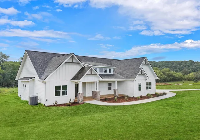 Photo 3 of Single family home for sale at 1086 River Ridge Dr #Lot 58, Dunlap, TN 37327 | MLS# 2976056 | Listing updated on 2026-02-02