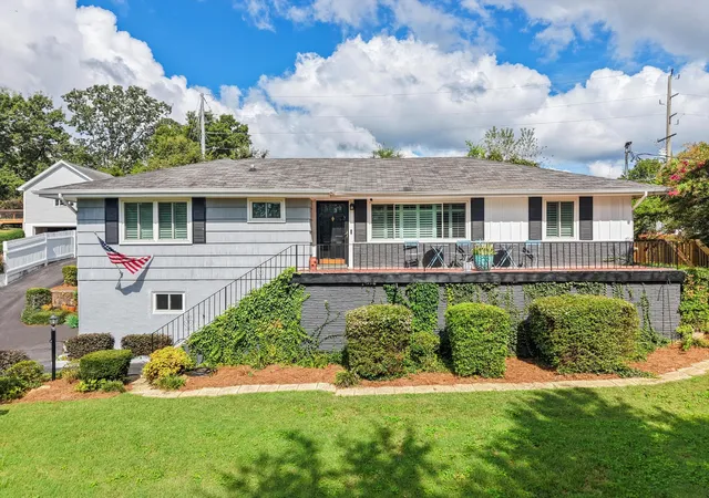 1st image of 4003 Knollwood Dr, Chattanooga, TN 37415 | MLS# 2976164