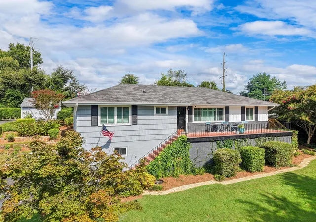 2nd image of 4003 Knollwood Dr, Chattanooga, TN 37415 | MLS# 2976164