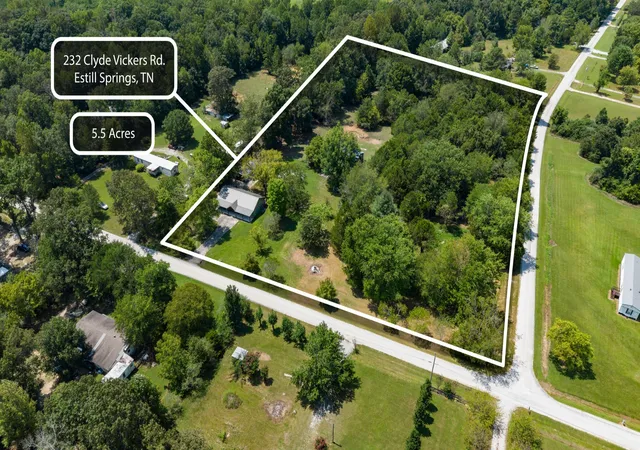 Homes for sale in Estill Springs, TN | 232 Clyde Vickers Rd, Estill Springs, TN 37330 | MLS# 2976742