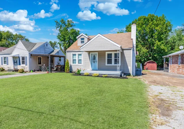2nd image of 1605 Straightway Ave, Nashville, TN 37206 | MLS# 2999587