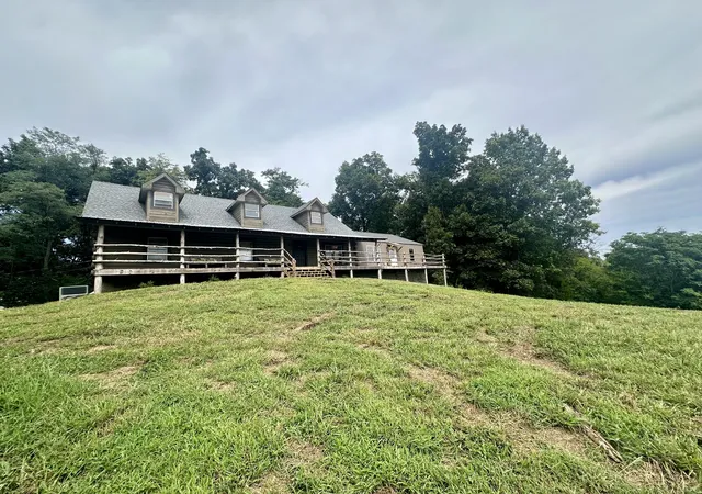 Homes for sale in Wartrace, TN | 387 Anthony Rd, Wartrace, TN 37183 | MLS# 2981020
