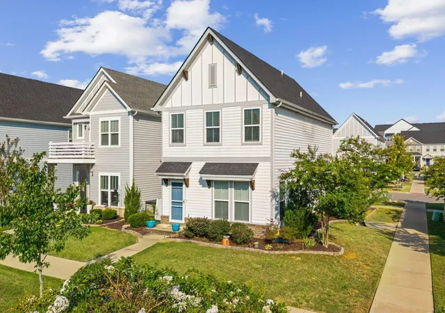 Photo 2 of Single family home for sale at 2522 Napa Valley Way, Columbia, TN 38401 | MLS# 2979277 | Listing updated on 2025-09-14