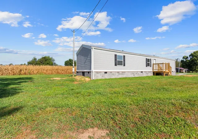 Homes for sale in Lawrenceburg, TN | 1186 Mattox Town Rd, Lawrenceburg, TN 38464 | MLS# 2979471