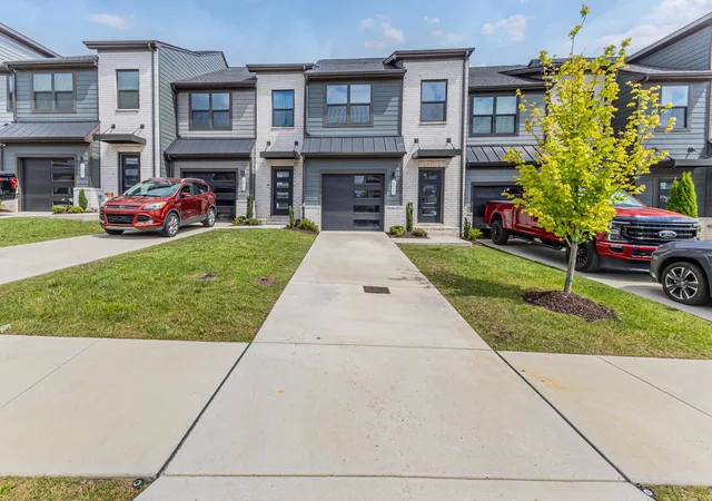 5th image of 1012 Riverbrook Dr, Gallatin, TN 37066 | MLS# 2979805