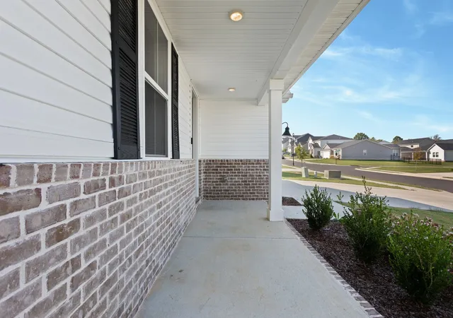 Photo 4 of Single family home for sale at 3038 Fernwood Ln, Columbia, TN 38401 | MLS# 2990936 | Listing updated on 2025-10-31