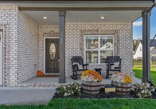 Photo 1 of Single family home for sale at 1131 Chagford Dr, Clarksville, TN 37043 | MLS# 3626252 | Listing updated on 2026-10-29