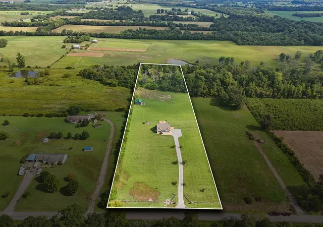 2nd image of 145 Sudberry Rd, Bell Buckle, TN 37020 | MLS# 2988402