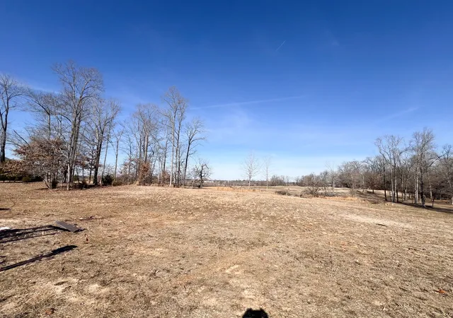 Homes for sale in Cadiz, KY | 50 Sequoyah Trail, Cadiz, KY 42211 | MLS# 2980118