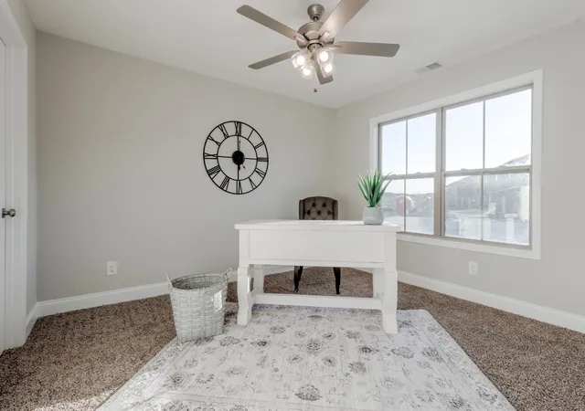 2nd image of 1000 Henry Pl Blvd #802, Clarksville, TN 37042 | MLS# 2980206