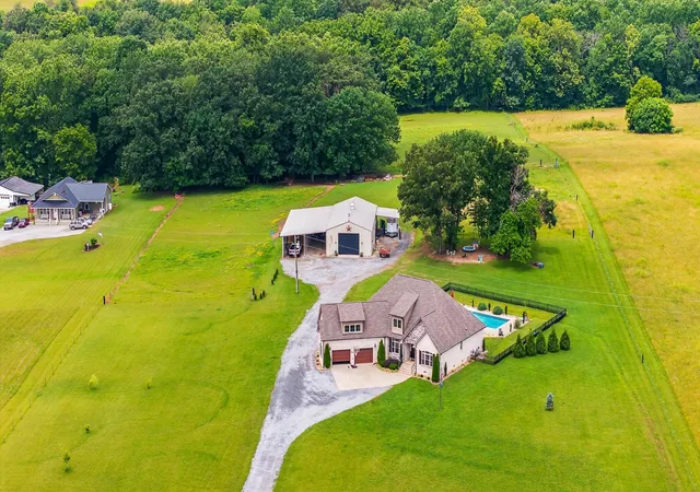 1st image of 4888 Rock House Rd, Portland, TN 37148 | MLS# 2981051